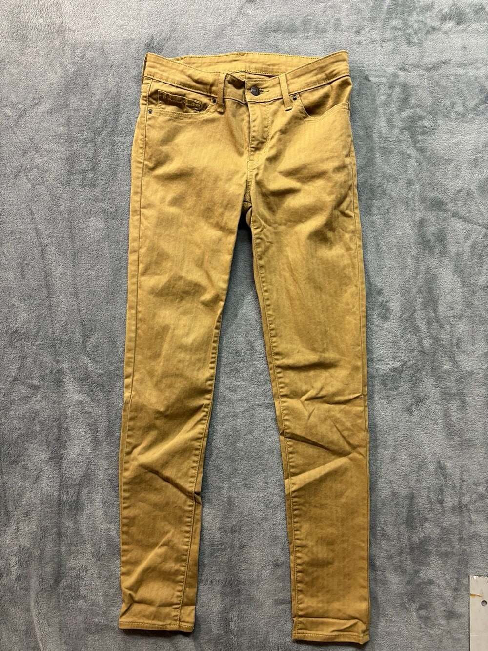 Levi's women’s size 2 511 Slim Fit Stretch Twill Pants in Caraway Gold